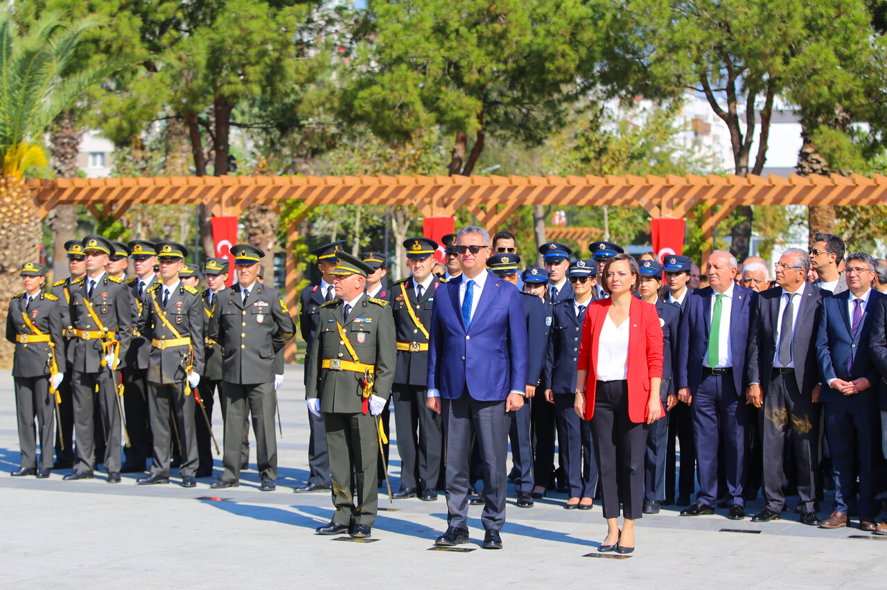 29 Ekim Cumhuriyet Bayramı Korteji ve Yürüyüşü